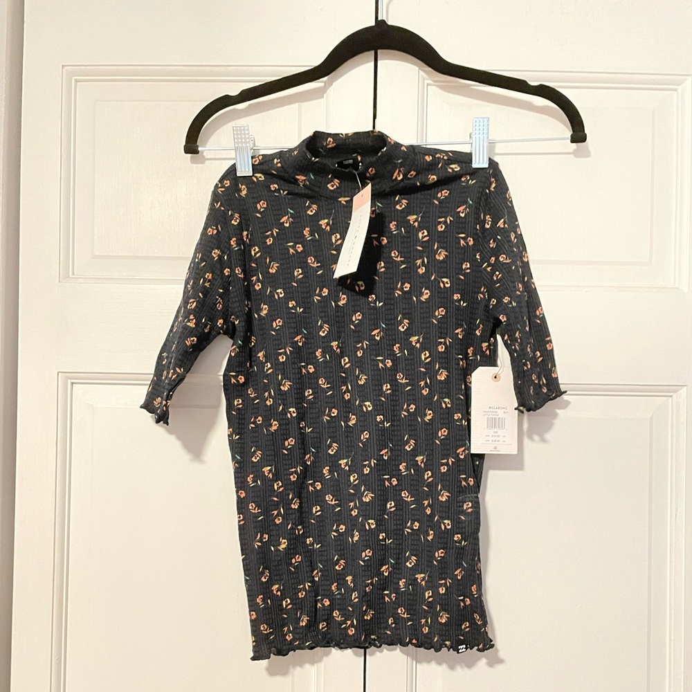 Billabong black ruffle floral shirt